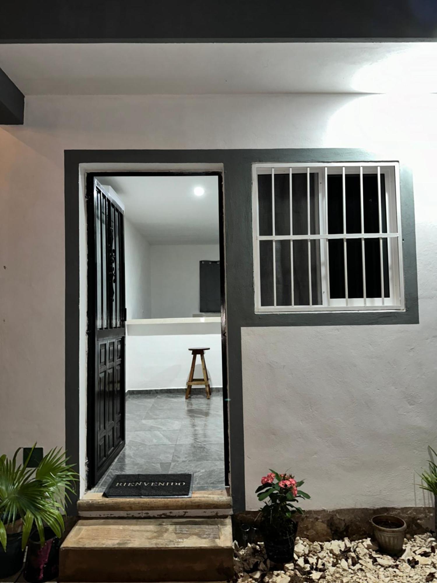 Departamento 48 Street Apartman Valladolid  Kültér fotó